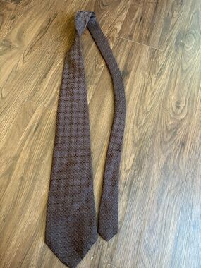 Classic Brown Patterned Men's Tie